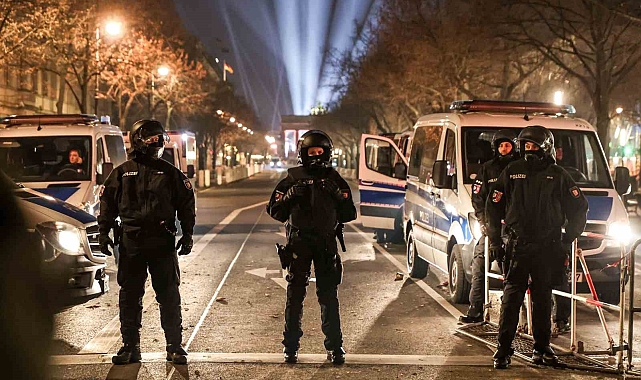 Almanya'da yılbaşı bilançosu: 5 ölü, 31 yaralı, 330 gözaltı