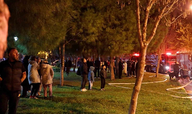 Antalya'da Apartman Yangını Paniğe Neden Oldu