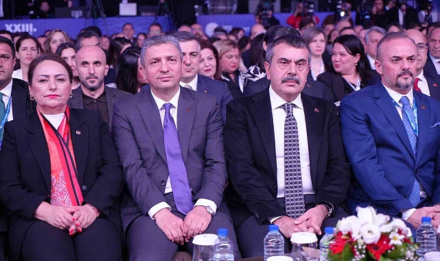 Bakan Tekin'den özel okullara fahiş fiyat uyarısı: "Kapatmaya kadar gider, çekinmeyiz"
