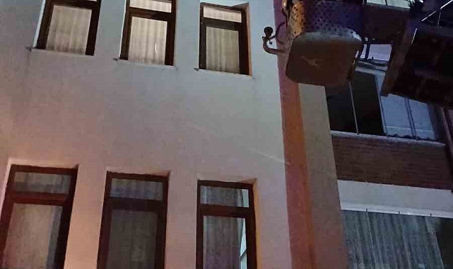 Bartın'da Yaşanan Korku Anları: Genç Kız, Komşularının Yardımıyla Uyanabildi