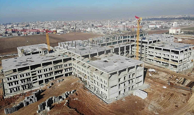 Batman'da 3 milyar 154 milyon maliyetli 500 yataklı hastanenin inşaatı sürüyor
