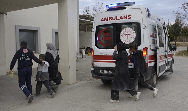 Besni'de Lastik Patlaması Sonucu Meydana Gelen Kazada 4 Yaralı