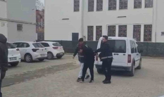 Bursa'da 'Yüzbaşı' Oyunuyla Yaşlı Adamı Dolandıran Şahıs Yakalandı