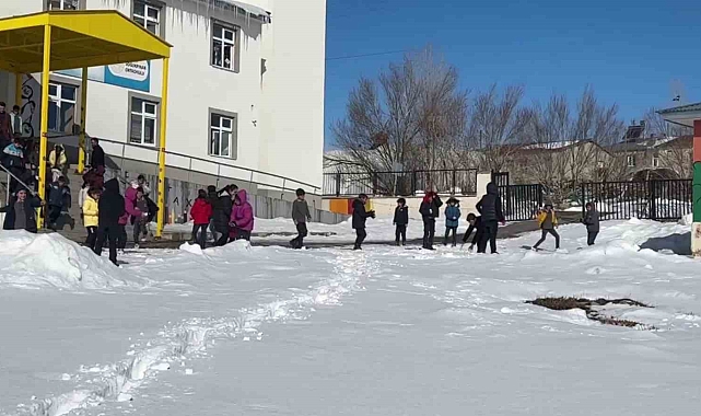 Çat Soğukpınar'da Eğitimde Devrim: Okul Bir Anaokuluna ve Kültür Merkezine Dönüştü