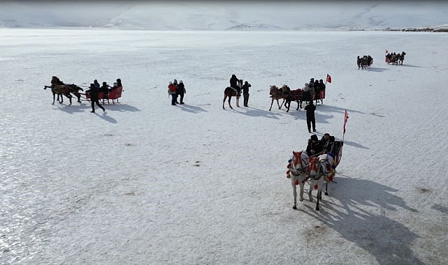 Çıldır Gölü'nde Kış Turizmi Ateşi Yanıyor!