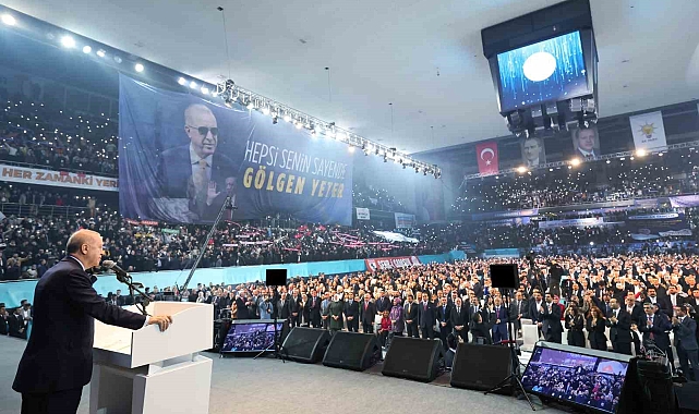 Cumhurbaşkanı Erdoğan: "Bu gençlik, 'üç beş ağacın yeri değiştirildi' diye sokakları yakıp yıkan vandal bir gençlik değildir"