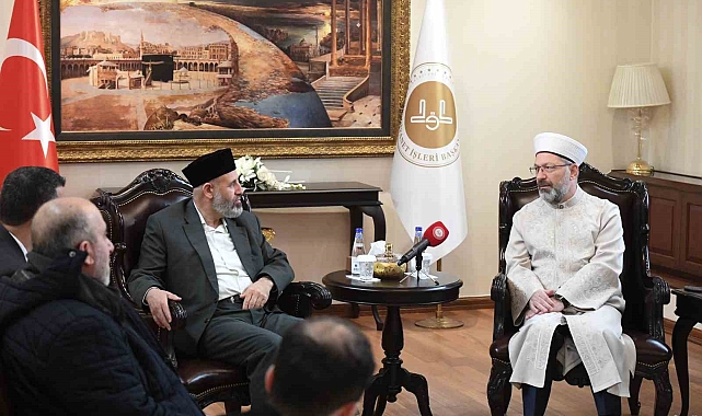 Diyanet İşleri Başkanı Erbaş, Filistinli Alimler Birliği Başkanı Tekruri'yi kabul etti