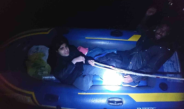 Ege'de Dramatik Kurtarma Operasyonu: 40 Düzensiz Göçmen Yaşamla Buluştu