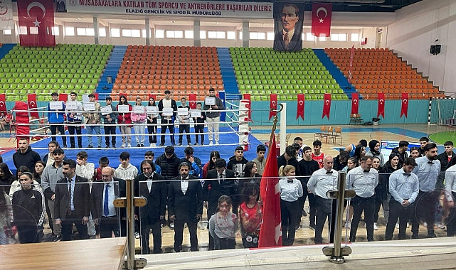 Elazığ'da Düzenlenen Muay Thai Doğu Anadolu Bölge Şampiyonası'nda Iğdırlı Sporcular Göz Kamaştırdı