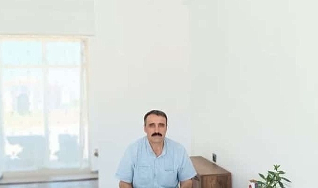Elazığ'da güneş enerjisinden sızan suyu tamir etmek isteyen muhtar, çatıdan düşerek hayatını kaybetti