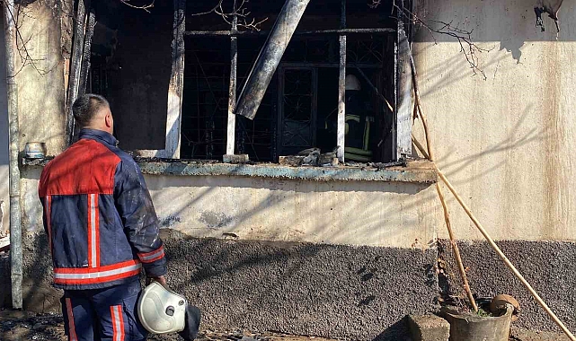Elazığ'da Soba Kazası Faciası: 3 Kişi Yaralandı