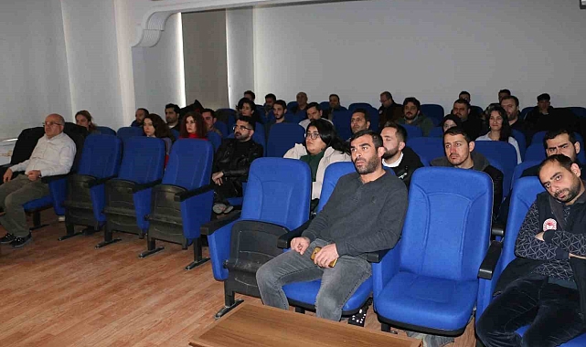 Erzincan'da Veteriner Hekimlere Numune Alma Eğitimi Verildi