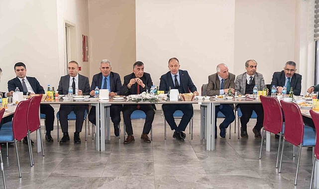 Erzurum Gençlik ve Spor İl Müdürlüğü'nden Emeklilere Veda