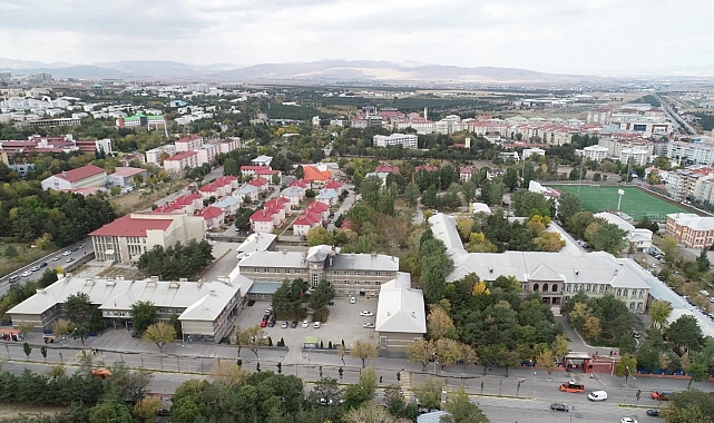 Erzurum Lisesi'ne Tarihi Bir Kazanım: Eski Mareşal Fevzi Çakmak Hastanesi Binası Eğitim Alanına Dönüşüyor