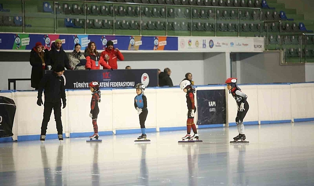 Erzurum Palandöken'de Kısa Mesafe Heyecanı Yaşanıyor!