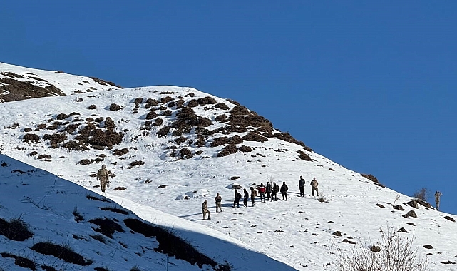 Erzurum'da Düzensiz Göçmen Operasyonu: 77 Kişi Yakalandı