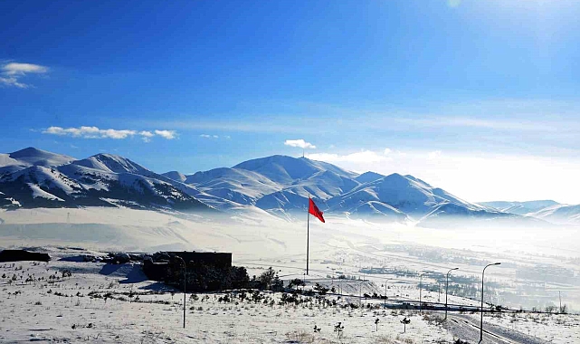 Erzurum'da Kışın Sert Sürprizi: Buzlanma, Don ve Çığ Tehlikesi!