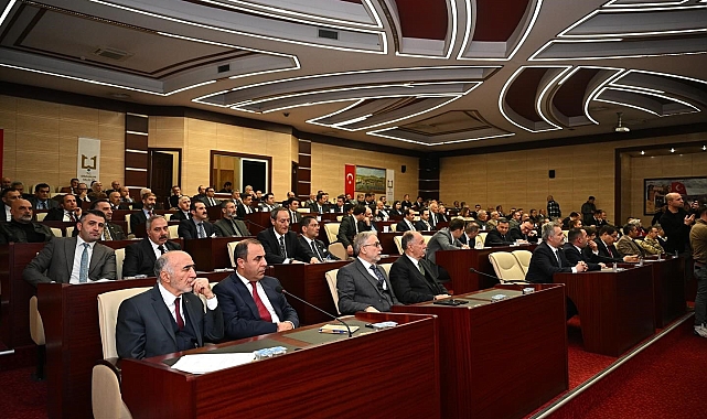 Erzurum'da Yatırımlar Hızla Devam Ediyor: İl Koordinasyon Kurulu Toplantısı'ndan Önemli Açıklamalar