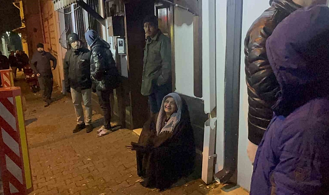 Eskişehir'de Yangın Faciası: Ev Kül Oldu, Sahip Gözyaşlarına Boğuldu