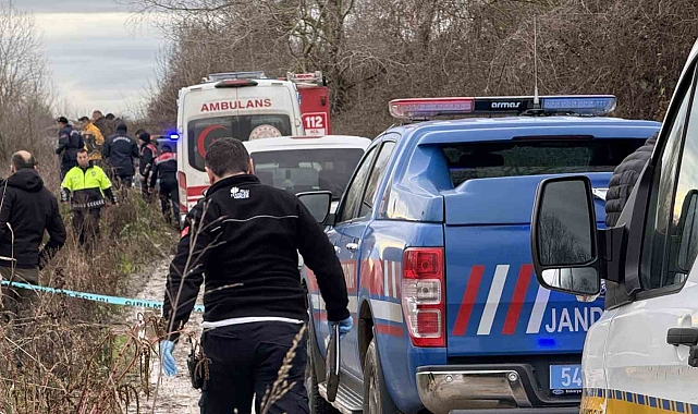 Ferizli'de Nehirde Ceset Bulundu: Soruşturma Devam Ediyor