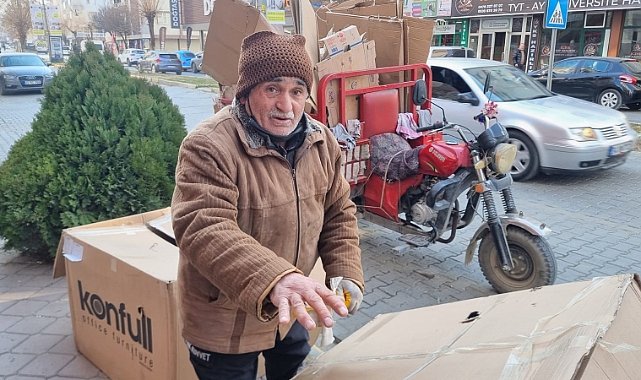 Iğdır'da 65 Yaşındaki Adam, 20 Yıldır Çöp Toplayarak Geçimini Sağlıyor