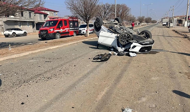 Iğdır'da Trafik Kazası: Kadın Sürücü Yaralandı