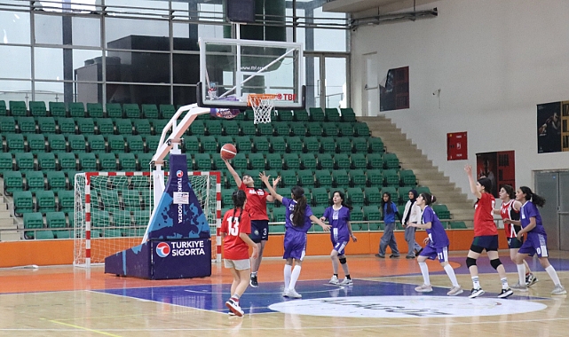 Iğdır Gençlik ve Spor İl Müdürlüğü "Basketbol Yıldızlar Müsabakası"nı Düzenledi