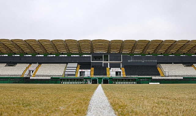 Iğdır Şehir Stadyumu Heyecanla Bekliyor: Iğdır FK, Boluspor'u Ağırlıyor!