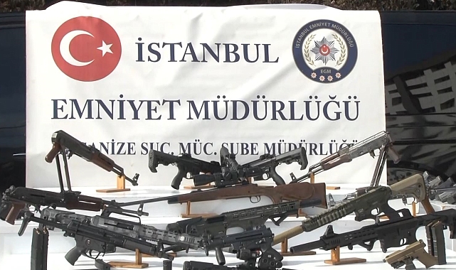 İstanbul'da Büyük Operasyon: 51 Şüpheli Yakalandı, Tonlarca Silah Ele Geçirildi