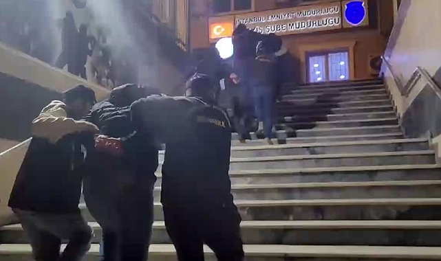İstanbul'da Vahşi Saldırı: Genci Darp Ederek Kaçırmaya Çalışanlar Yakalandı