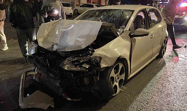 İzmit'te Alkollü Sürücüye Bağlı Kaza: 3 Yaralı