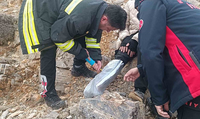 Kahramanmaraş'ta Korkutan Kaza: Genç, Kayalıklardan Düşerek Yaralandı