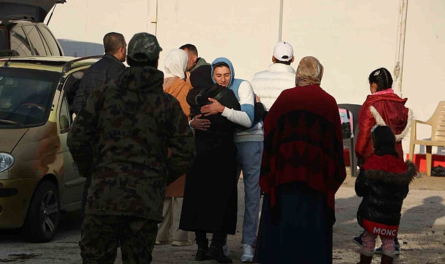 Keseb Sınır Kapısı'nın açılmasıyla Türkiye'den Suriye'ye geçişler hızlandı