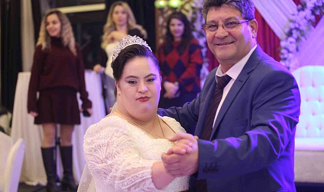 Konya'da Bir Masal Gerçek Oldu: Down Sendromlu Keziban'ın Düğünü