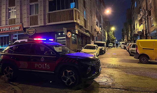 Eşiyle evine giden esnafa silahlı saldırı