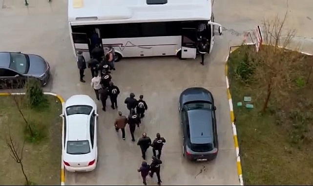 Manisa'da Yasa Dışı Bahis Operasyonu: 14 Gözaltı, 5 Tutuklama
