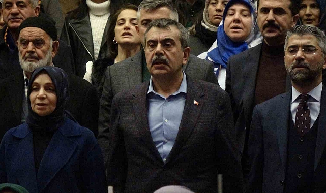 Milli Eğitim Bakanı Tekin, AK Parti Erzurum Kadın ve Gençlik Kolları kongrelerinde konuştu: