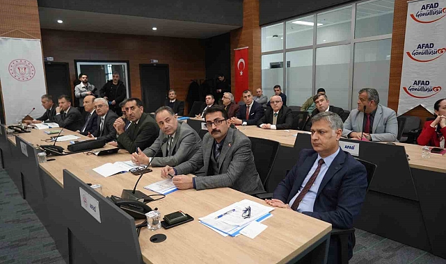 Muş'ta Koordinasyon Toplantısı: İlin Geleceği İçin Bir Araya Gelindi