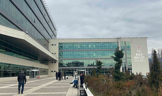 Otel yangınına ilişkin gözaltına alınanlar adliyeye sevk edildi