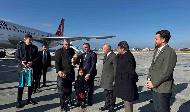 Sağlık Bakanı Memişoğlu: "Üst Solunum Yolu Enfeksiyonlarında Artış Yok"