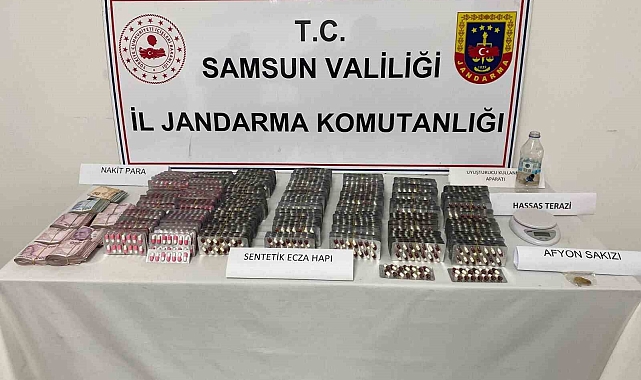Samsun'da Büyük Uyuşturucu Operasyonu: 4 Bin 555 Hap Ele Geçirildi