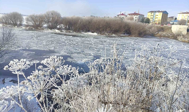Sibirya Soğukları Ardahan'ı Donattı: Eksi 32,3 Derece!