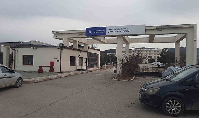 Sivas'ta Üniversite Öğrencisi Yurt Odasında Hayatını Kaybetti