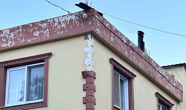Sobadan sızan gazdan zehirlenen 5 kişilik aileyi komşuları kurtardı