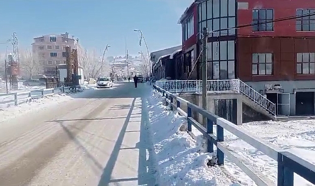 Tekman'da Hayat Dondu: Eksi 31.4 Dereceyle Kışın Kıyameti!