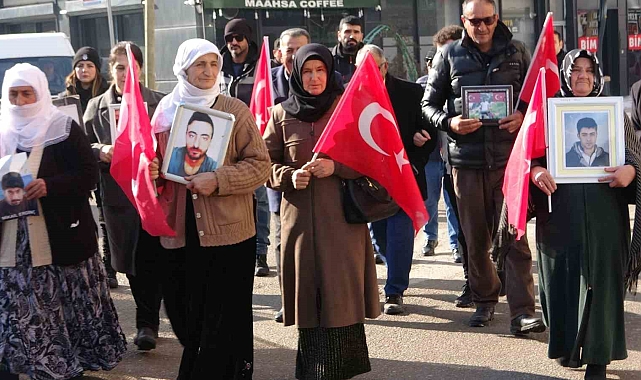 Van'da Evlat Hasreti 94. Haftada da Devam Ediyor