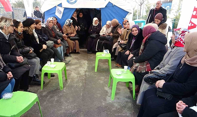 Van'da İşten Çıkarılan İşçilere Kadınlardan Güçlü Destek