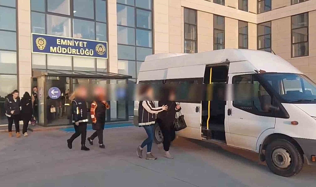 Yalova'da İnsan Ticareti Ağı Çökertildi: Yaşlı Bakıcılığı Maskesi Altında Fuhşa Zorlama