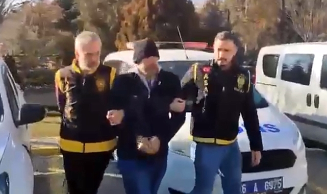 10 Yıl Sahte Kimlikle Yaşayan Hükümlü Eskişehir'de Yakalandı