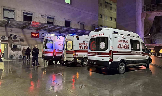 Adapazarı'nda Polis Memurundan Kanlı Saldırı: Eski Kayınpederini Öldürdü, Bacanağını Yaraladı